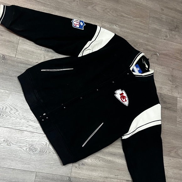 Kansas City Chiefs Vintage Varsity Jacket - Picture 1 of 13